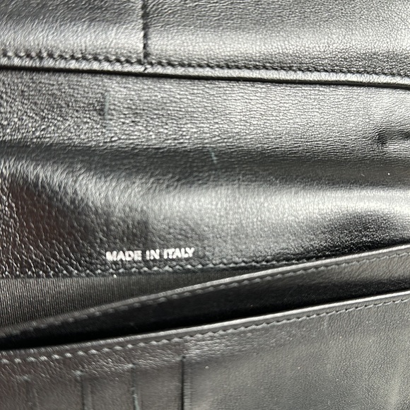 Chanel caviar long zip wallet - Picture 9 of 13